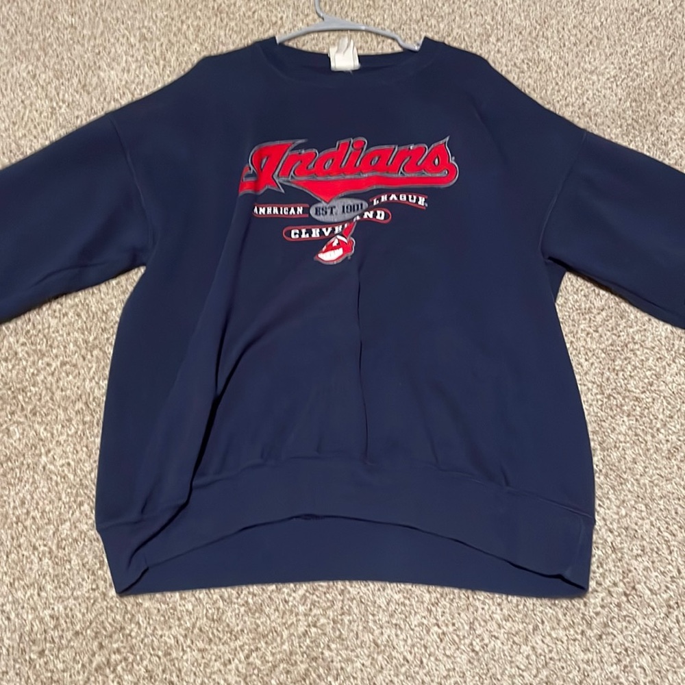 Vintage crew neck